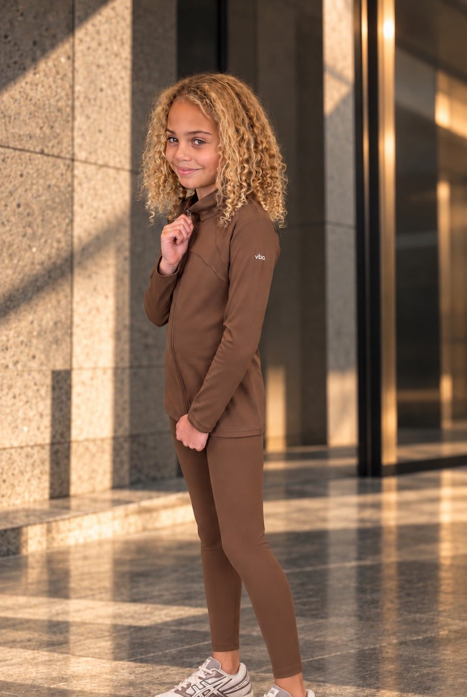 Active Zip Jacket - Cocoa - Vincentius