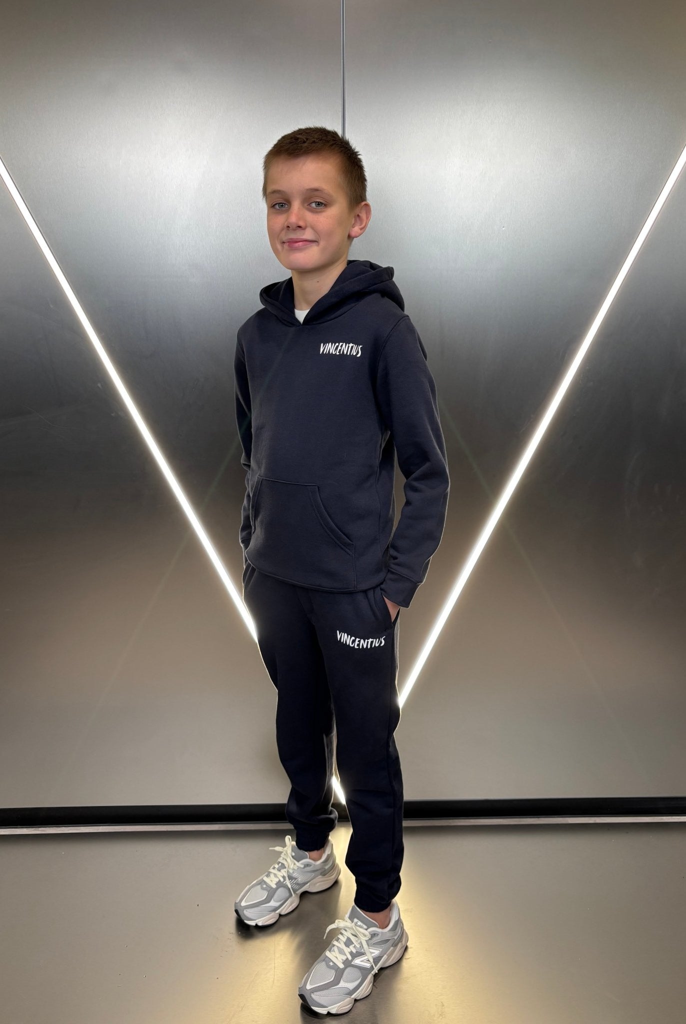Boy's Paintbrush Tracksuit - Navy - Vincentius