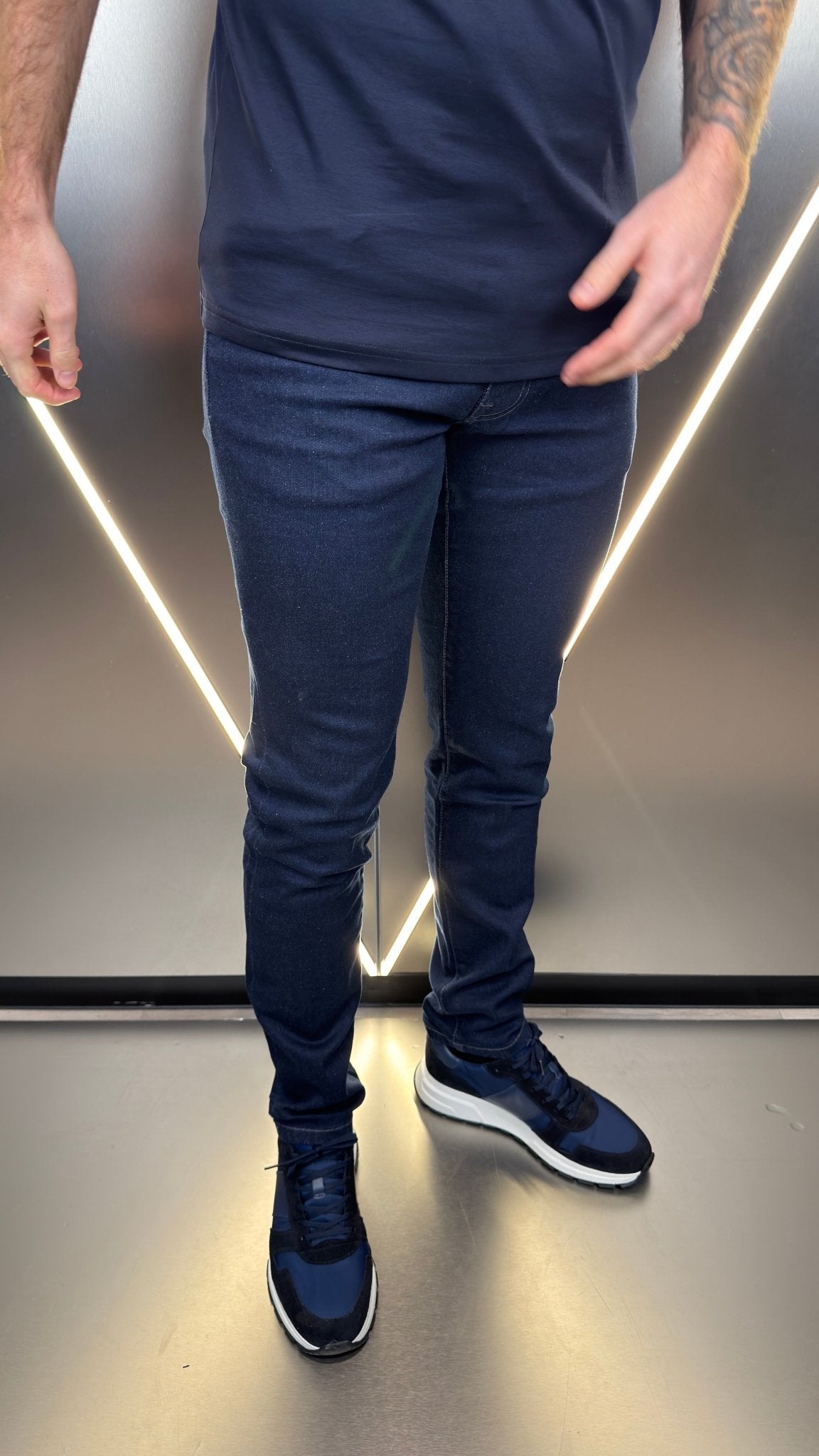 Classic Edition Tailored Fit Jean - Dark Blue - Vincentius