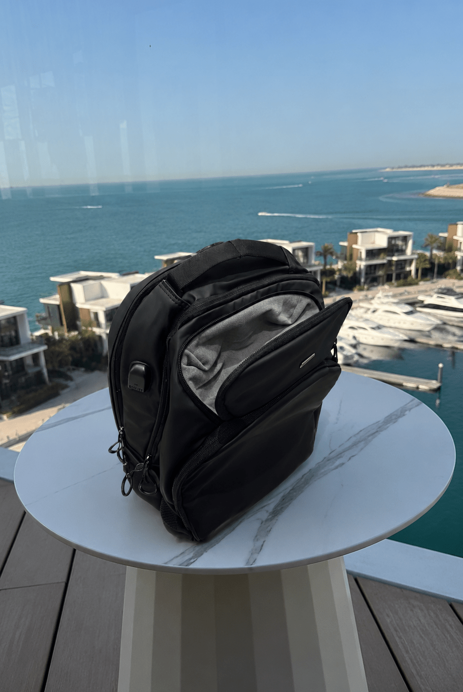 Commuter Backpack - Vincentius