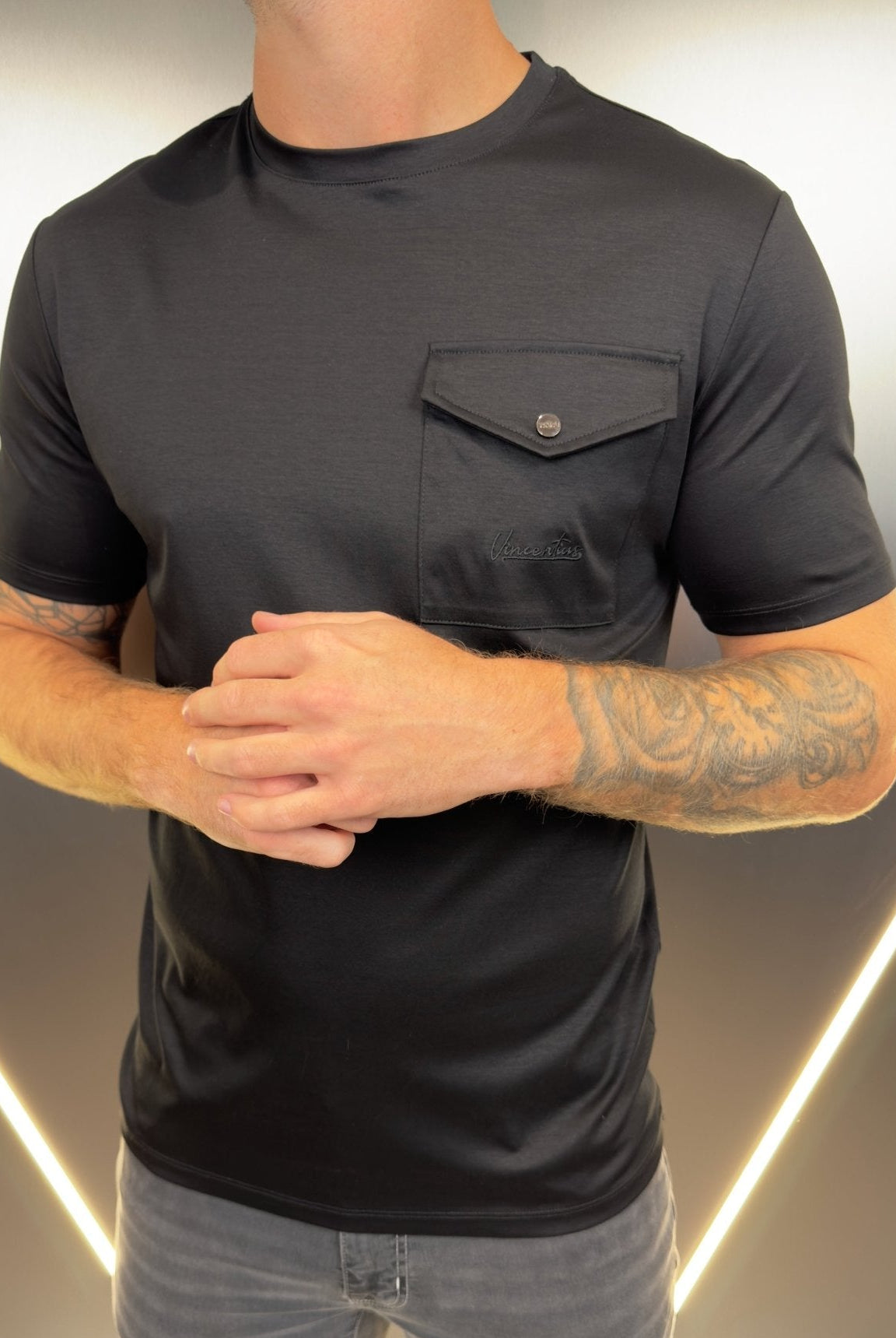 Luxury Mercerised Pocket Logo T-Shirt - Black - Vincentius