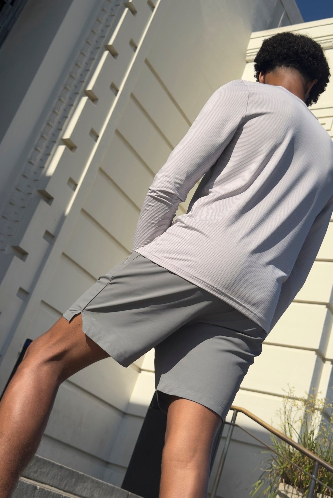 Transitional Performance Short - Charcoal - Vincentius