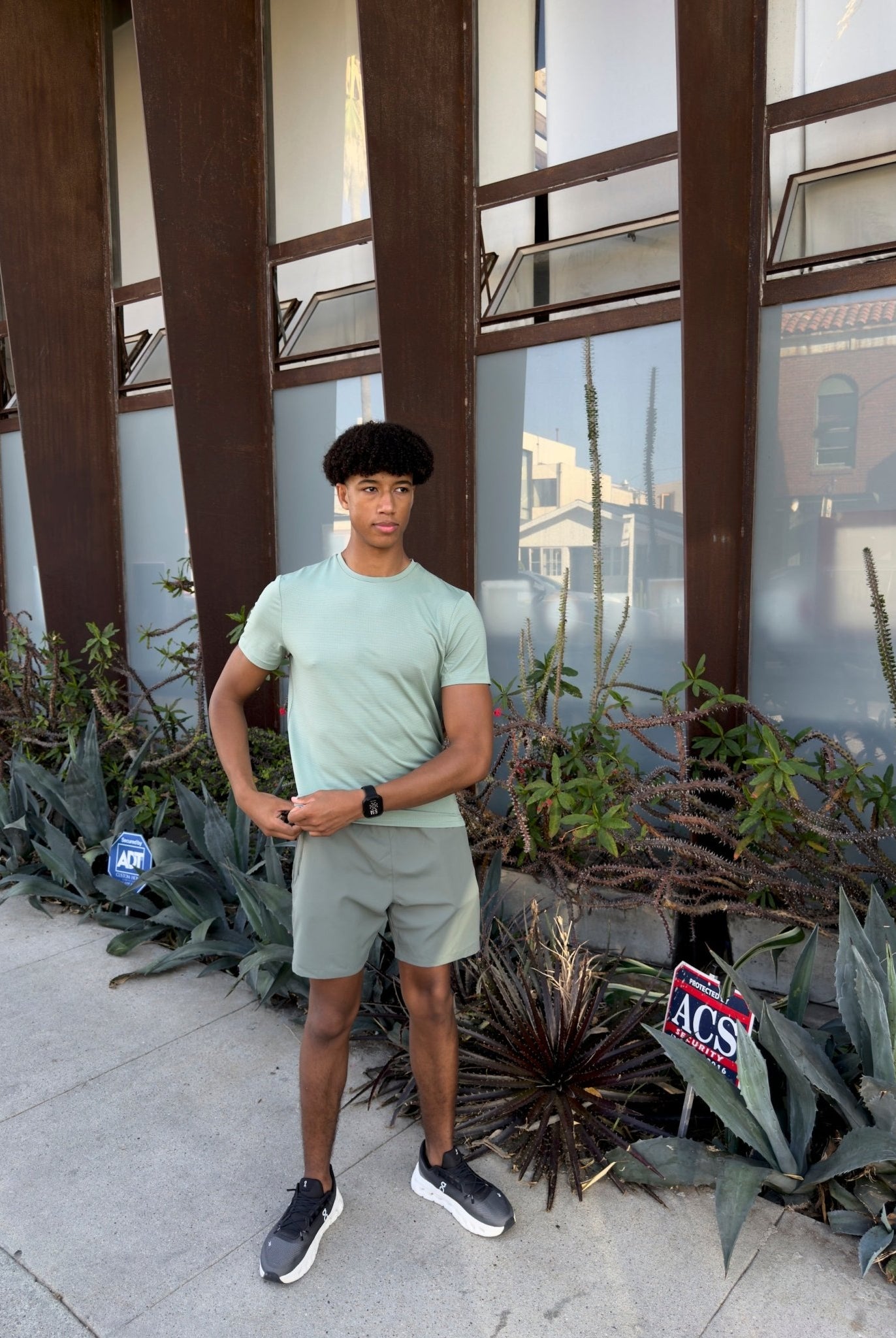 Transitional Performance Tee - Mint - Vincentius