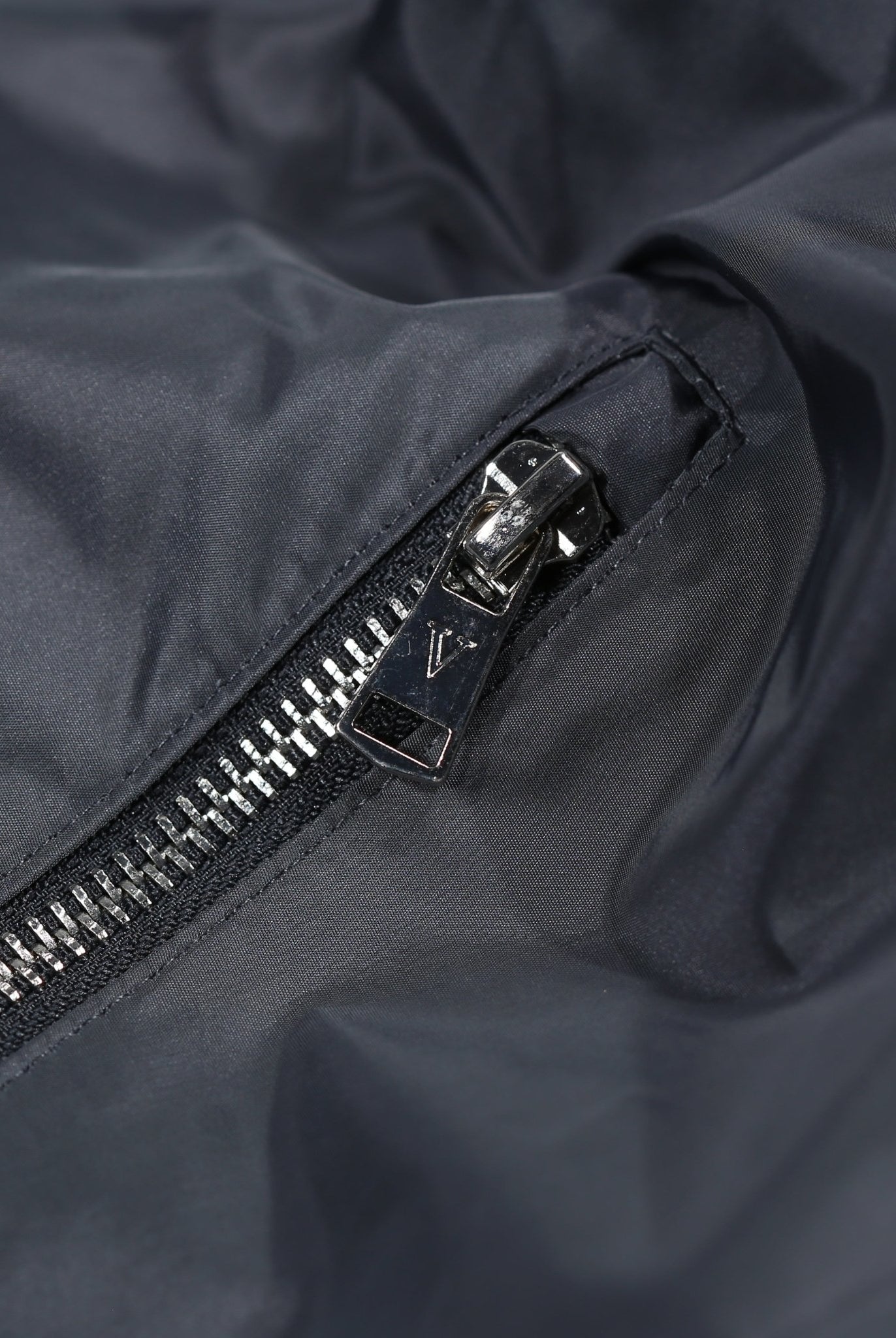Graphite Tech Jacket - Vincentius