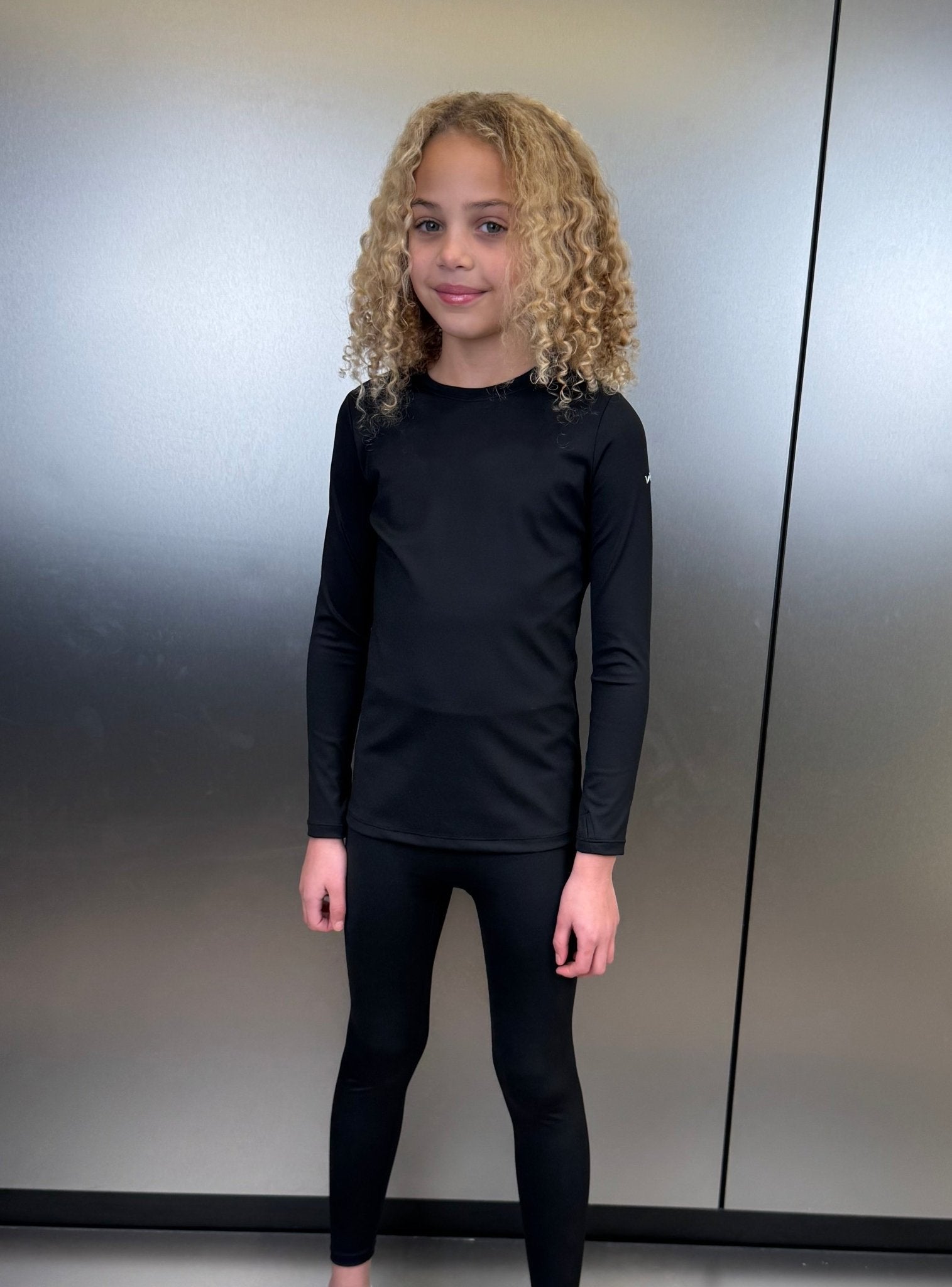 Active Top - Noir (Dispatched W/C 15/12/25) - Vincentius