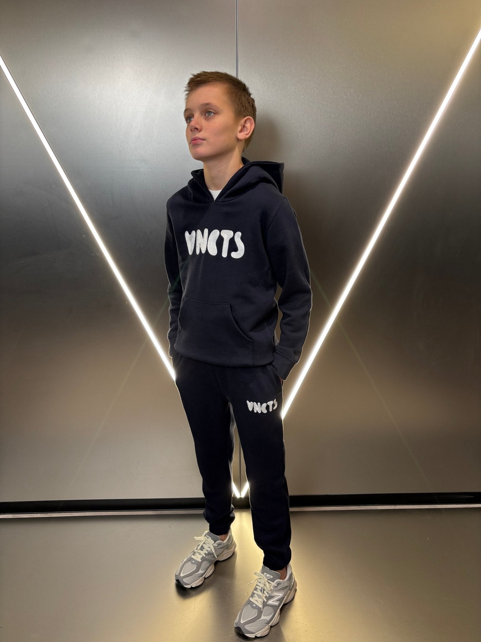 Boy's Bubble Embroidery Tracksuit - Navy - Vincentius