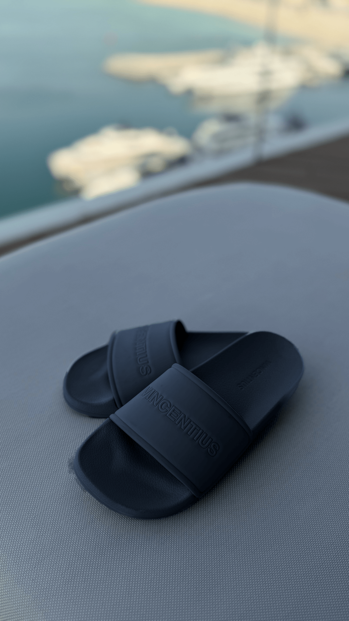 Boys Slider - Navy - Vincentius