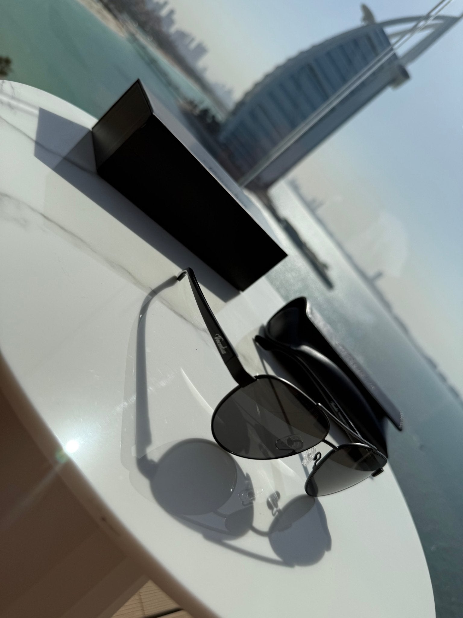 Capri Sunglasses - Black/Black - Vincentius