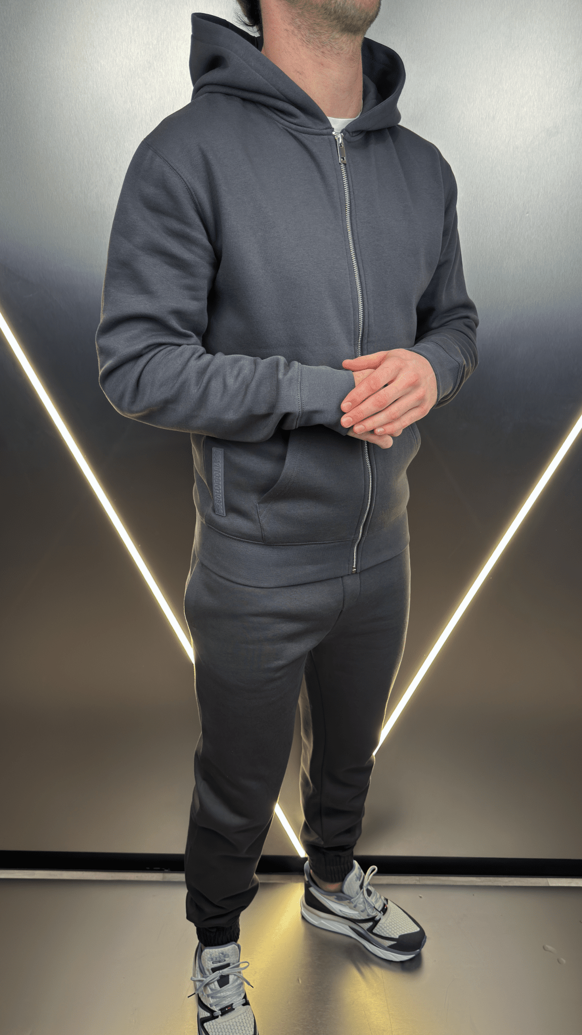 Full Zip Silicone Badge Every Day Tracksuit - Charcoal - Vincentius