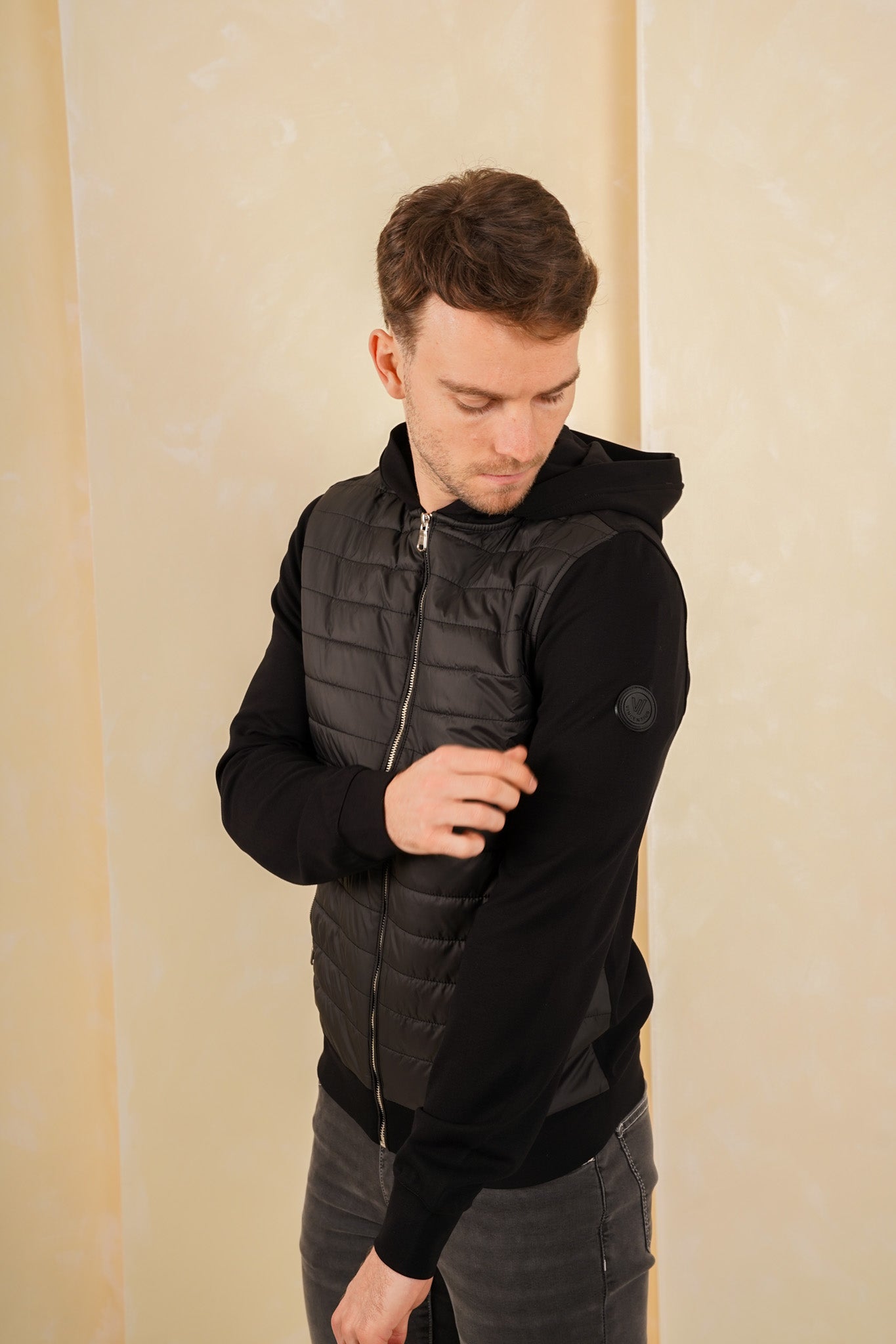 Hybrid Quilted Jacket - Black - Vincentius