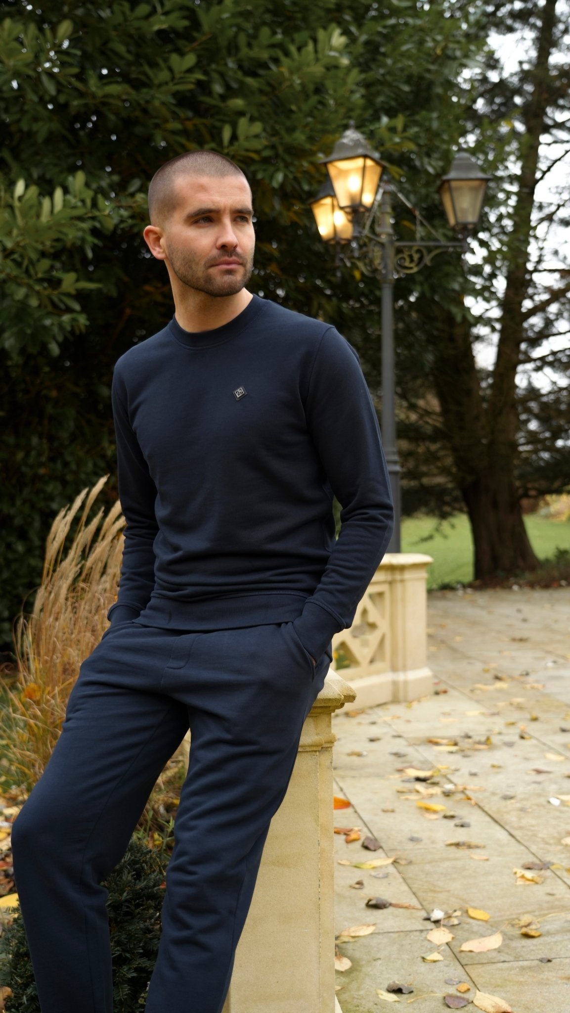 Loopback Crew Neck Jumper - Navy - Vincentius