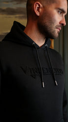 Serif Boucle Hoodie - Black - Vincentius